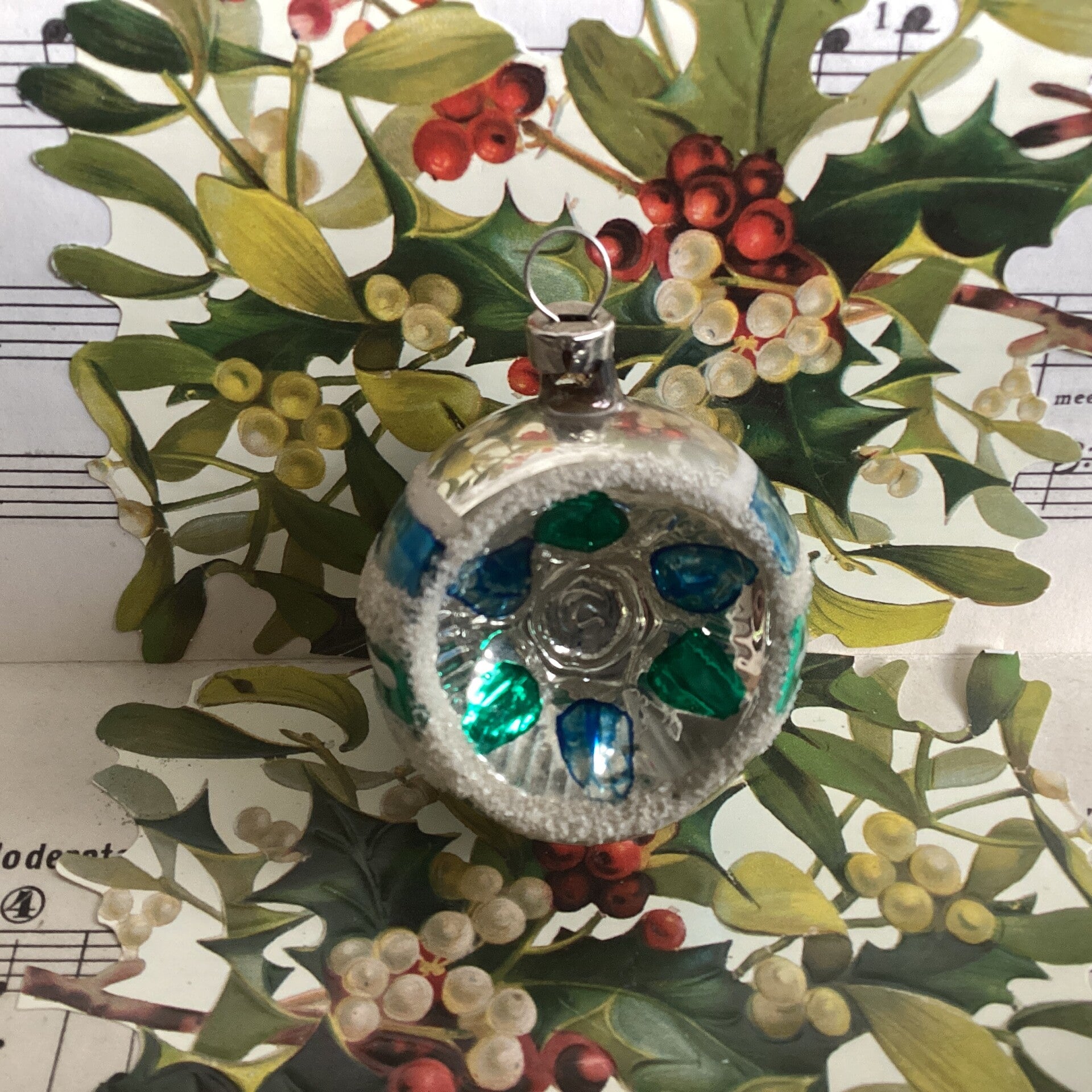 Antieke deukbal blauw groen gesuikerde rand 6 cm