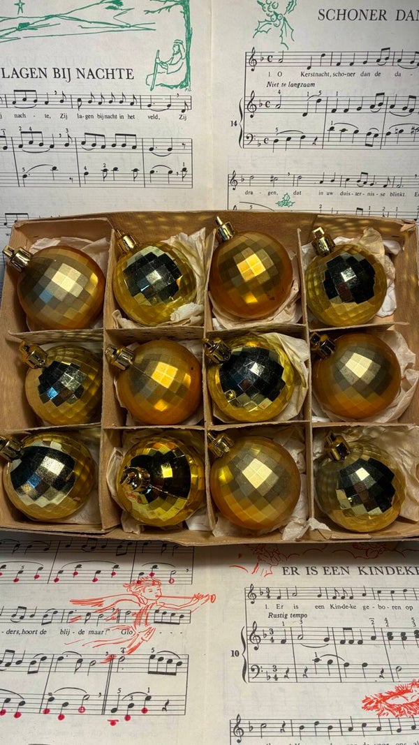 Vintage jaren 60 plastic fantastic kerstbal Verzameldoos discoballen goud