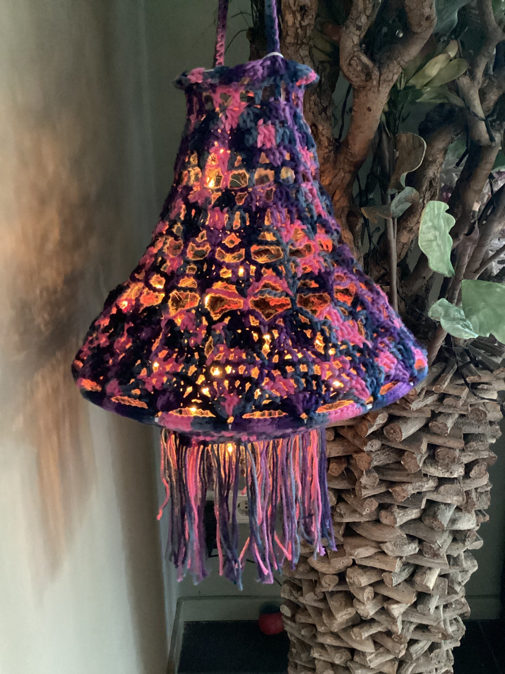 Paars gemeleerde kroonluchter incl.lampjes 50 cm hoog