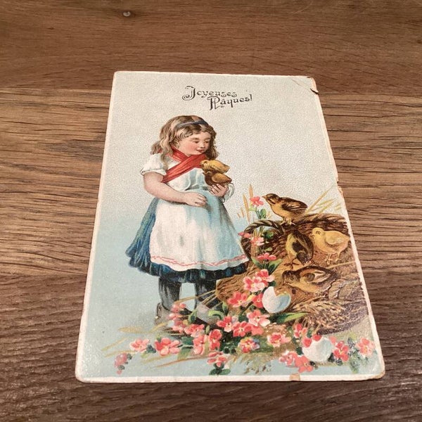 Antieke paaskaart in reliëf uit 1915