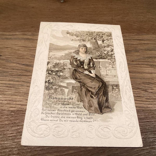 Antiek romantische kaart in reliëf, 1902, treurende geliefde