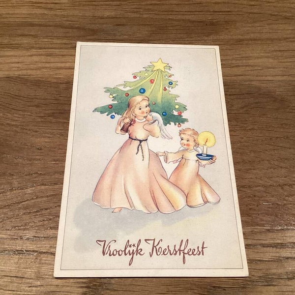 Antieke kerstkaart engelen, kerstboom en ster, uit 1946