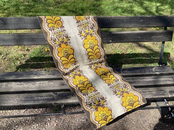 Vintage jaren 60-70 tafelloper +/-120x40 cm