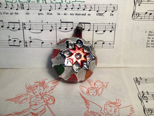 Antieke kerstbal met sterren, dubbelzijdig, in reliëf, 5x6x4 cm