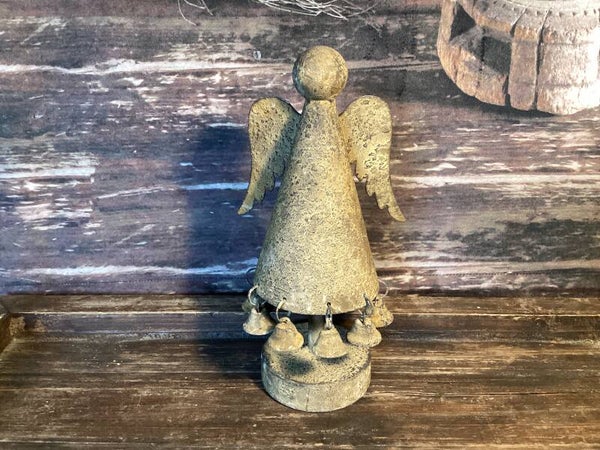 Metalen engel met klokjes met klepeltjes 22x10 cm