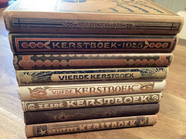 Complete serie antieke kerstboeken deel 1 t/m 8 G.F.Callenbach 1924-1931