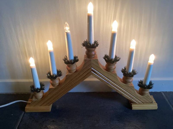 Houten lichtboog met kaarslampjes, snoer en schakelaar