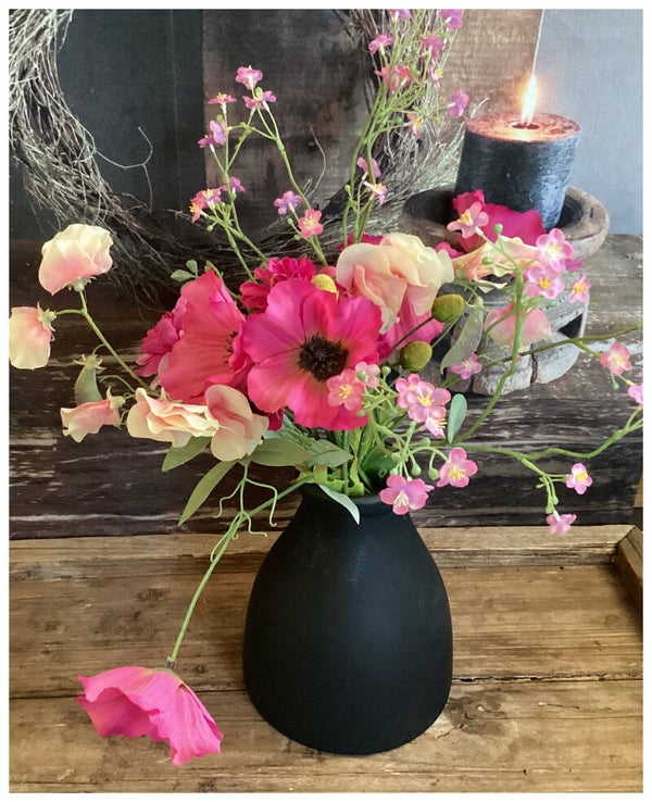 Mat zwart glazen vaas met voorjaarsbloemen, 55 cm