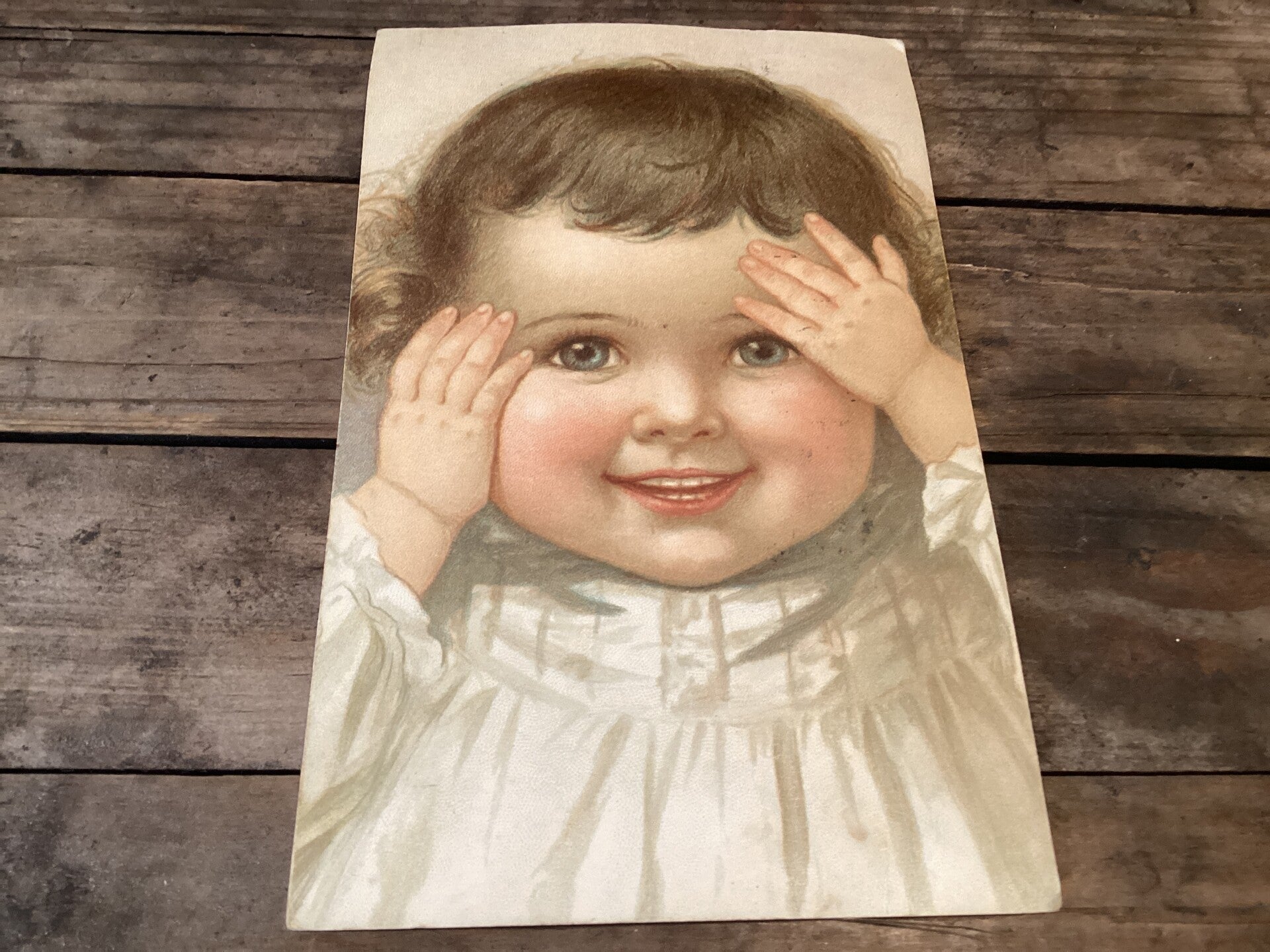 Oude ansichtkaart meisje
