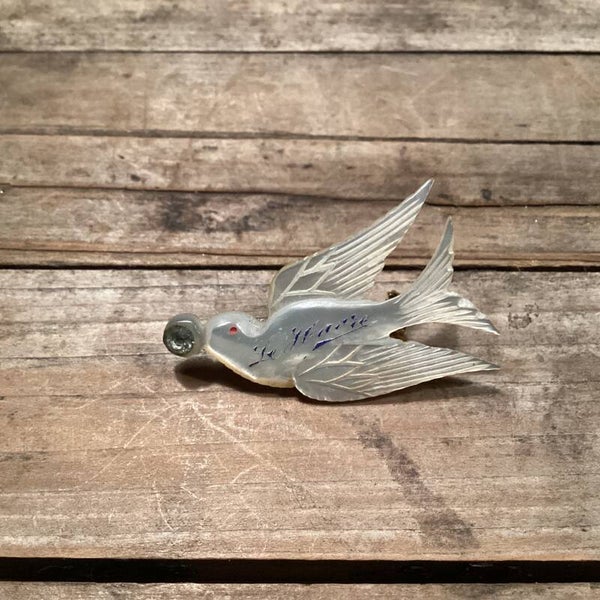 Antieke broche parelmoer duif met steentje 4x3 gesigneerd le havre rond 1900