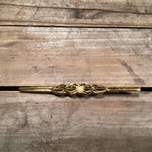 Vintage broche goud met parel, 6 cm