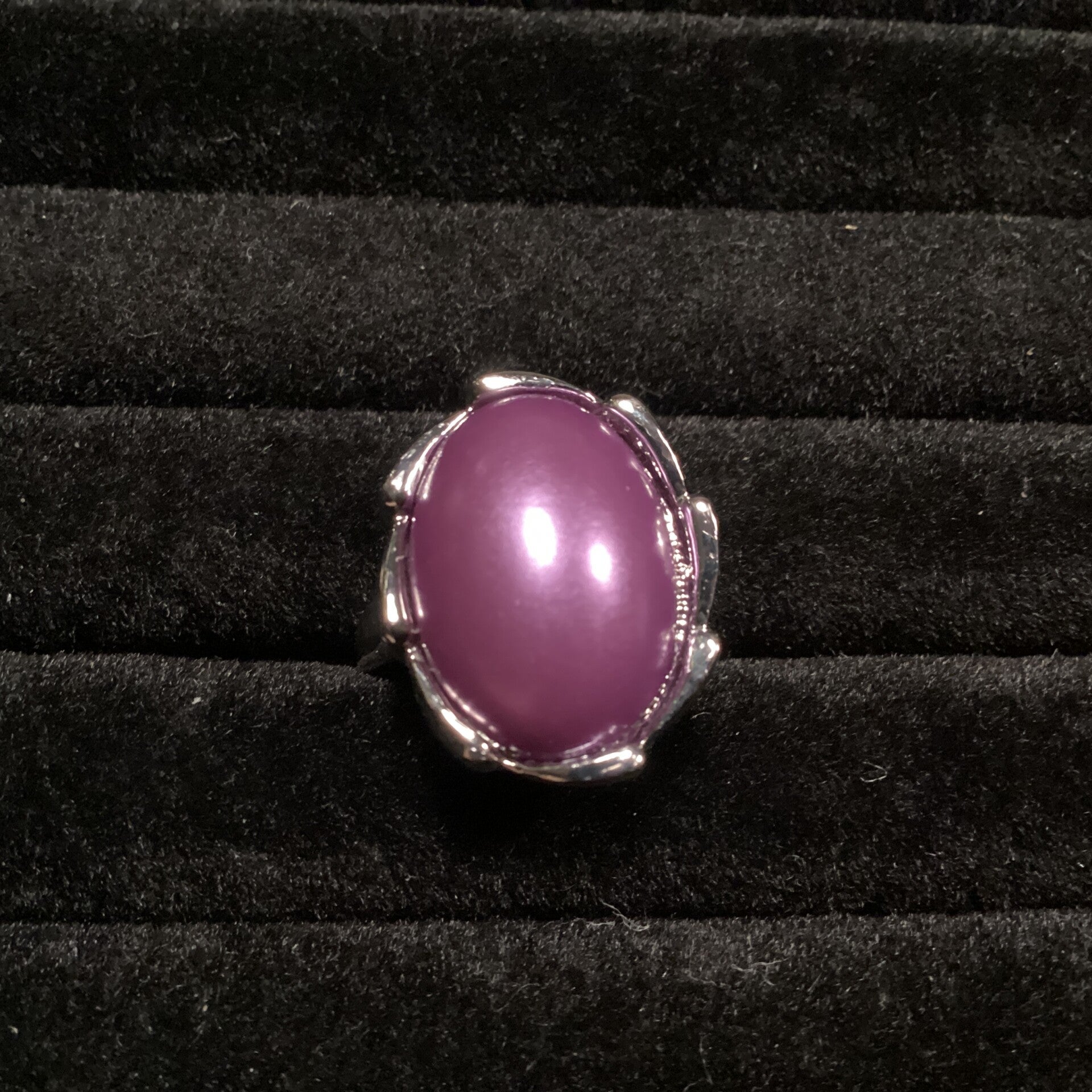 Ring met paarse steen, maat 17