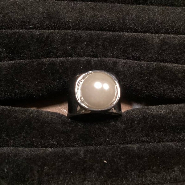 Ring met brede band en steen, maat 16