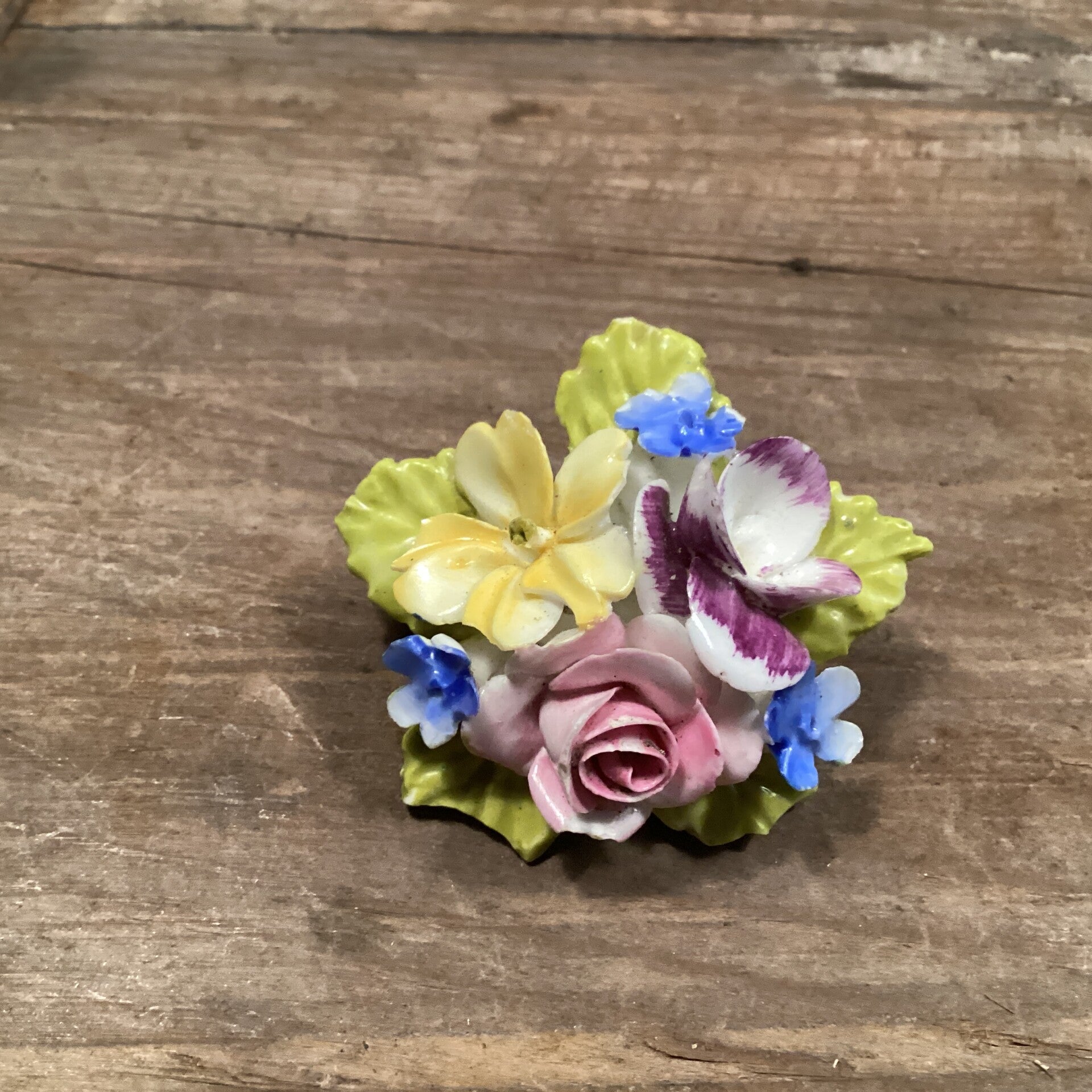Vintage broche bloem made in england
