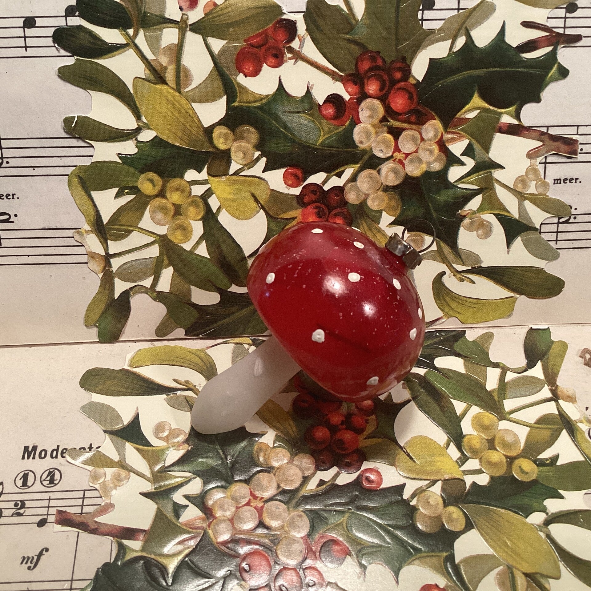 Antieke paddenstoel rood witte stippen, 8 cm, witte steel