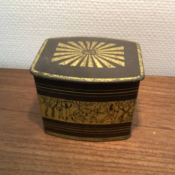 AH antiek blikje, 8x6x5 cm