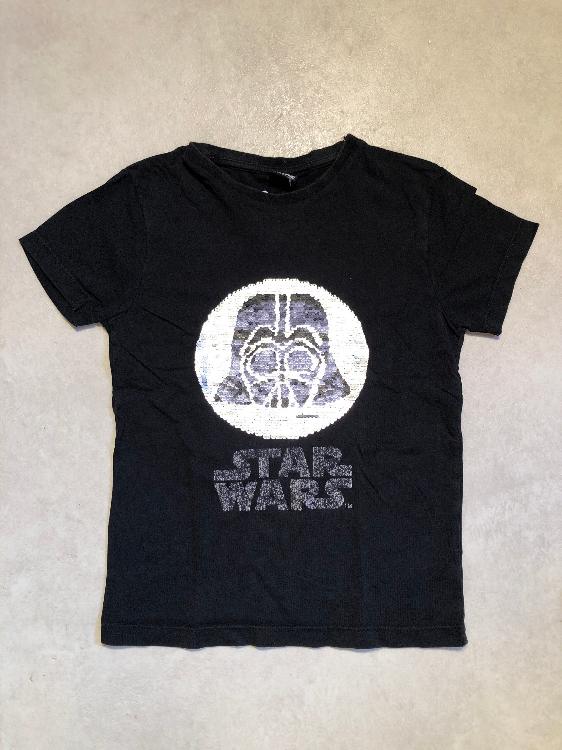 Star Wars zwart t-shirt met reverseable pailletten print maat 122/128