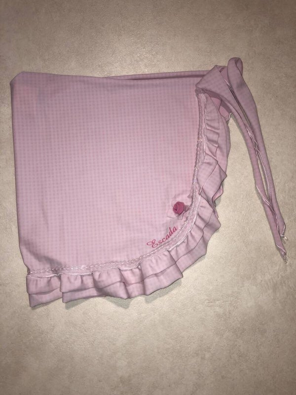 Escada roze pareo maat 128