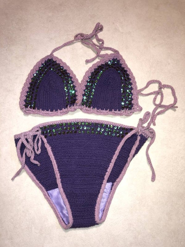 Paars gehaakte bikini met pailletten maat M