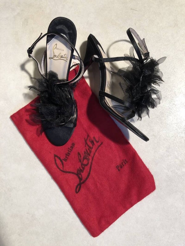 Louboutin zwarte pumps maat 40