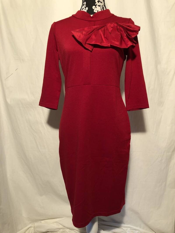 Homeyee rode jurk met strik maat 40