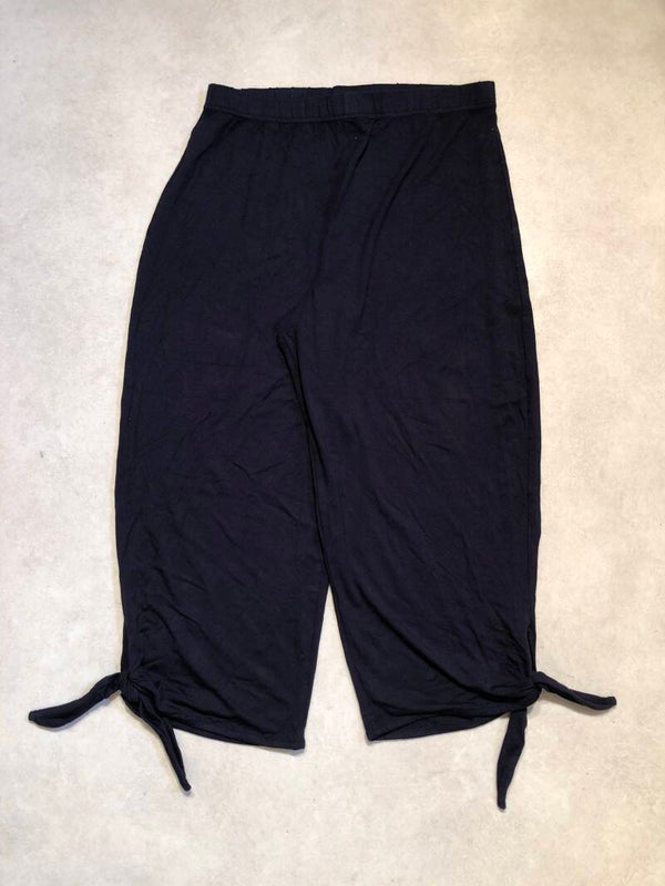 Ophilia donkerblauwe korte legging maat 46