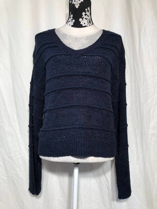 Bright & beautiful blauw gehaakte trui maat M