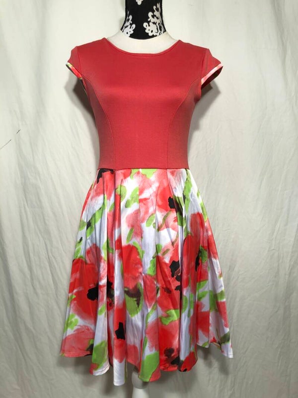 Perzik roze gebloemde teadress maat S/M