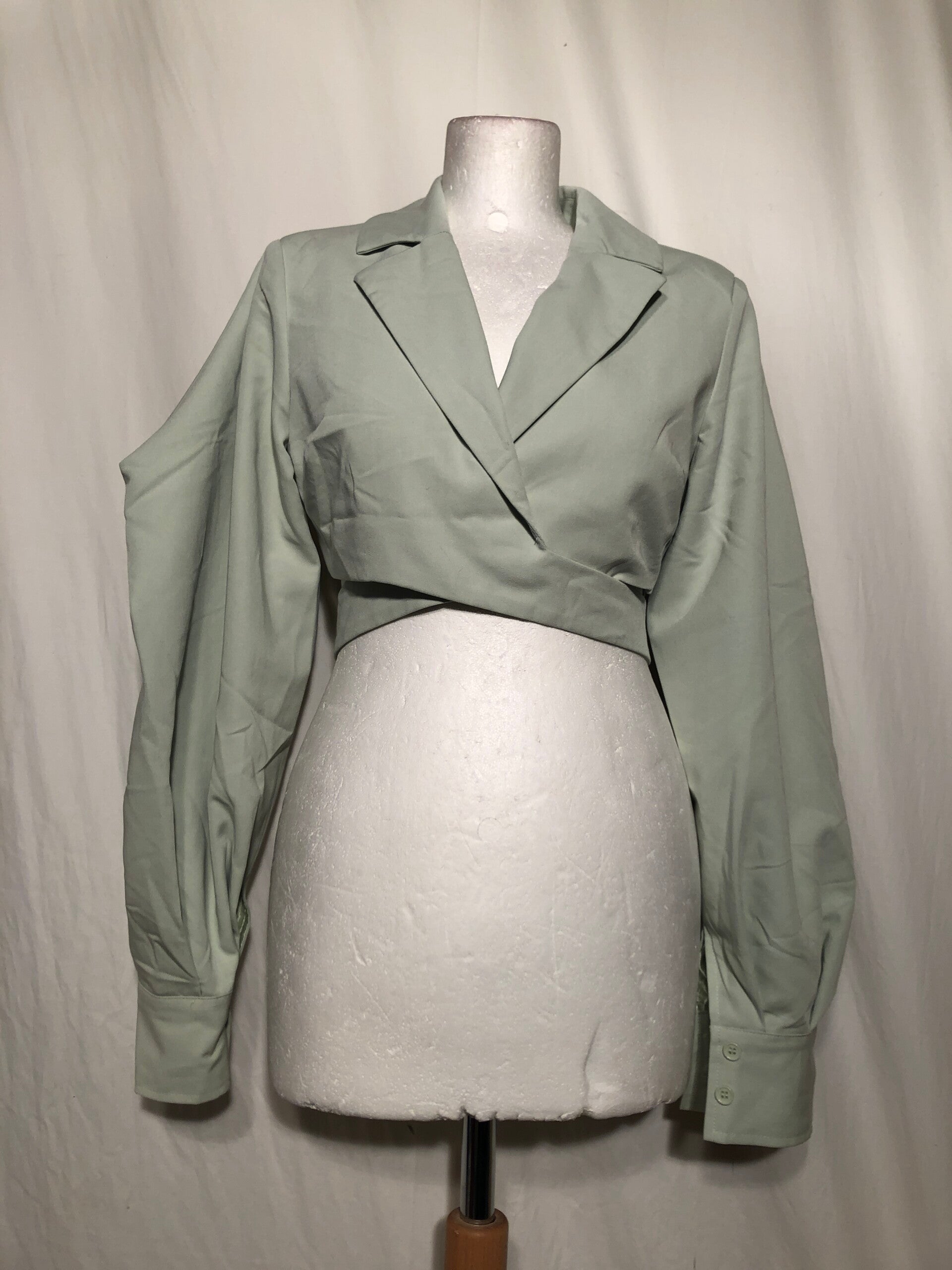 NA-KD mintgroen kort jasje met vleermuis mouwen maat 36