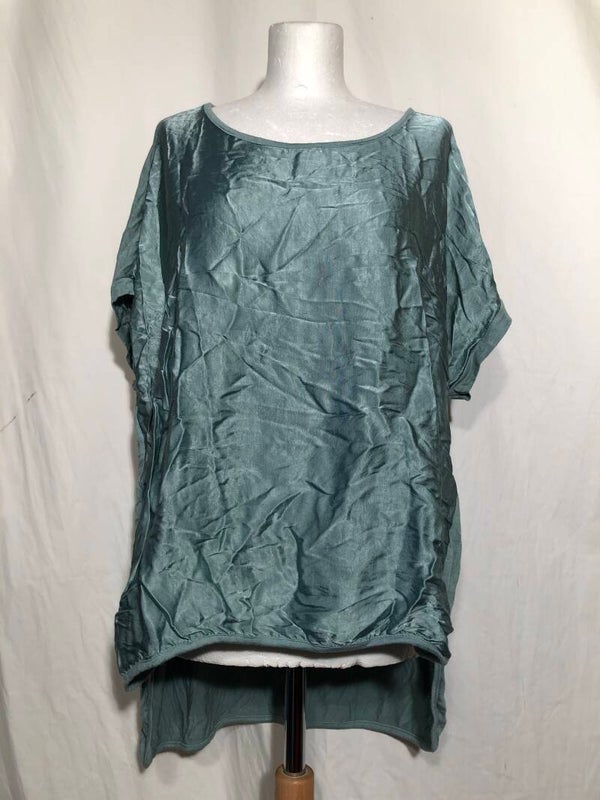 Made in Italy groen silky look tuniek maat XXL