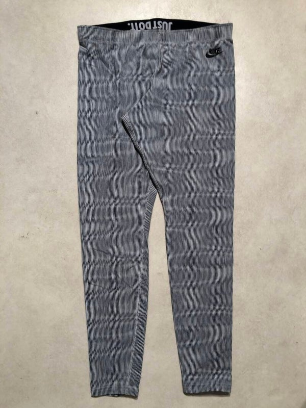 Nike Just do it zwart/wit print sportbroek maat L