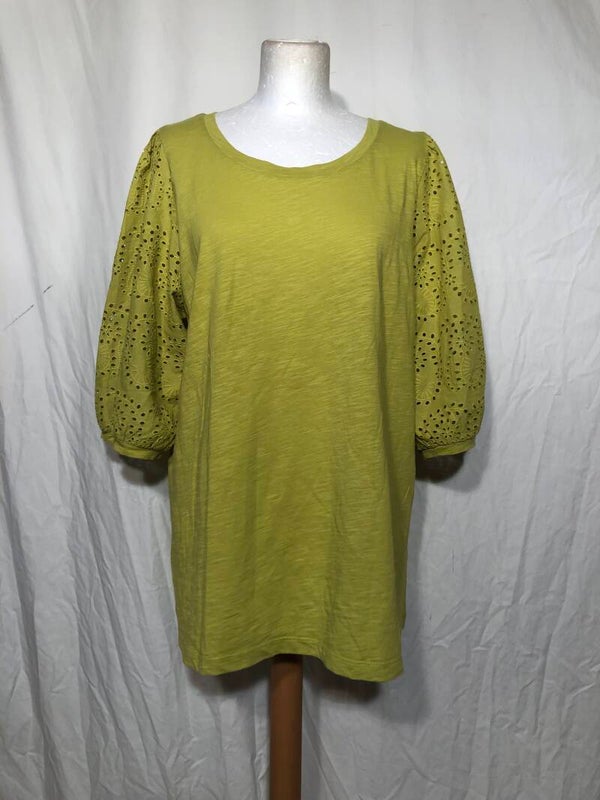 FSTVL groen shirt met broderie mouwen maat L