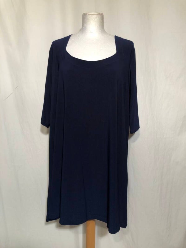 Carleoni donkerblauw tuniek maat 50