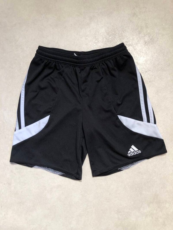 Adidas zwart/wit sport short maat 140