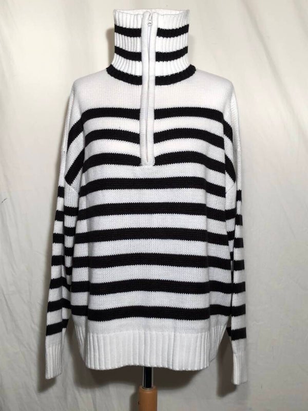 Boohoo witte trui met zwarte strepen maat L