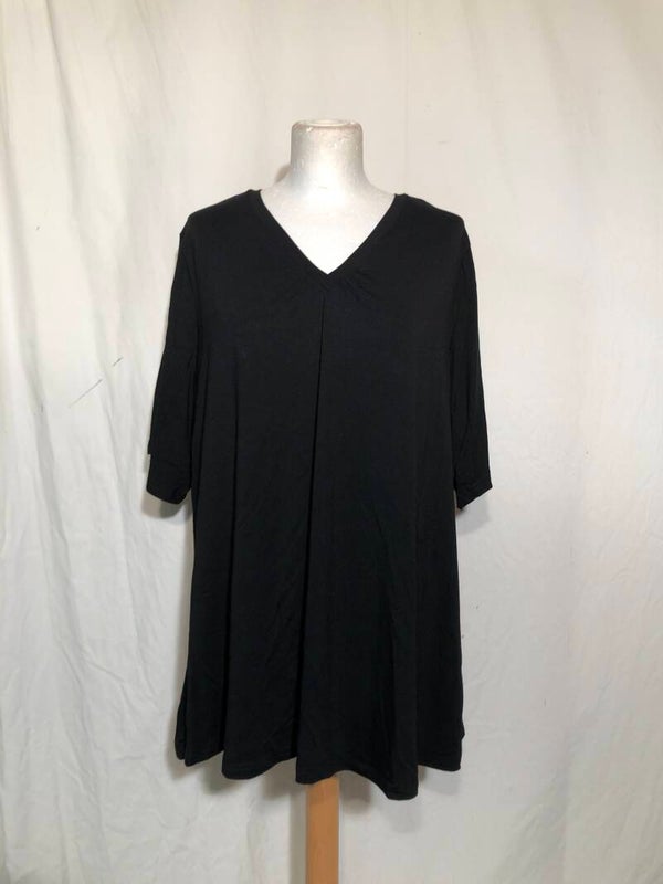 Studio zwart t-shirt maat 46/48
