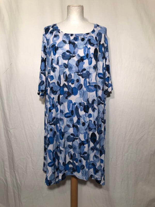 MJ style blauw print top maat 52