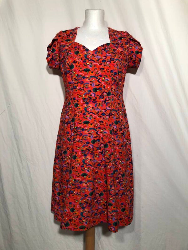 Lien & Giel oranje gebloemde jurk maat L