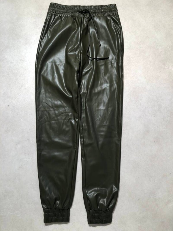 LA Sisters groene imitatie lederen pofbroek maat M