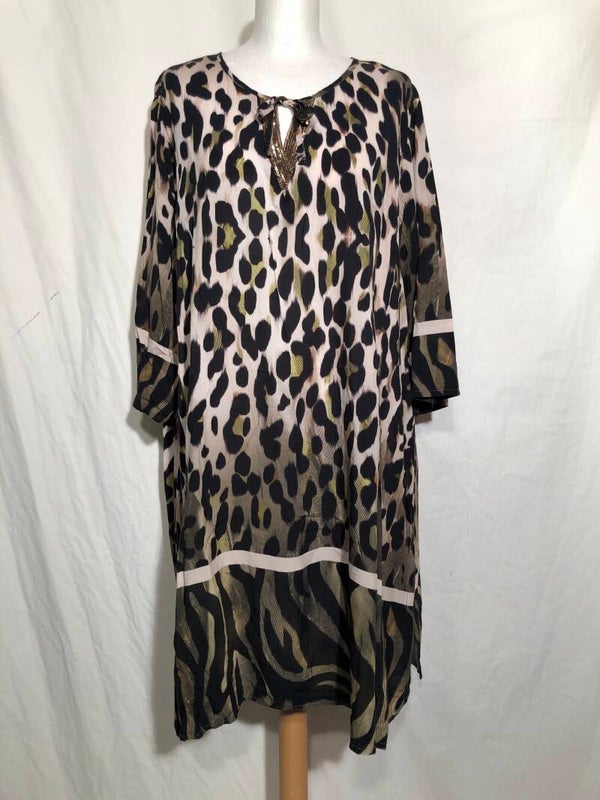 Ulla Popken groen luipaard print tuniek maat 54/56