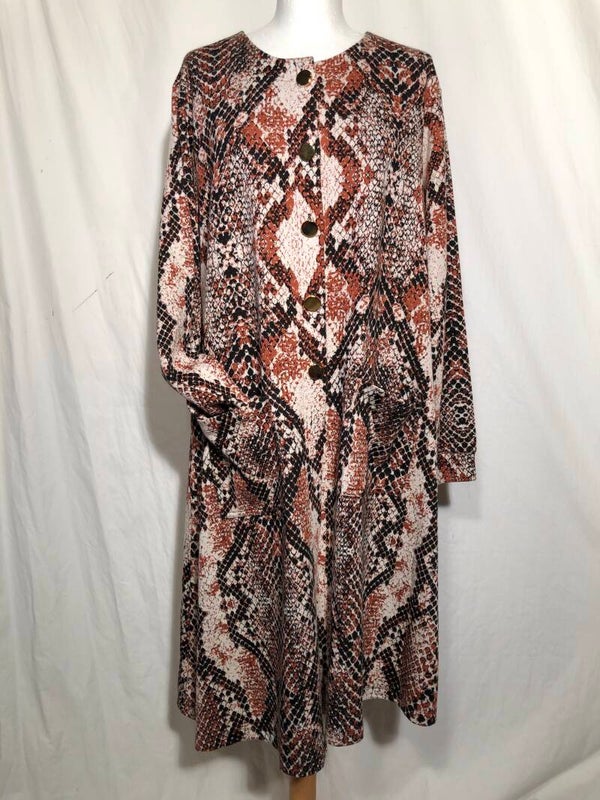 Yoek oranje/zwart/beige slangenprint lang vest maat 50/52