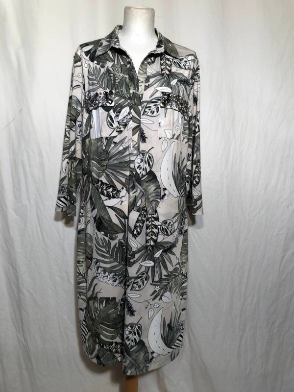 K-Design beige jurk met bladeren print en steentjes maat XXL