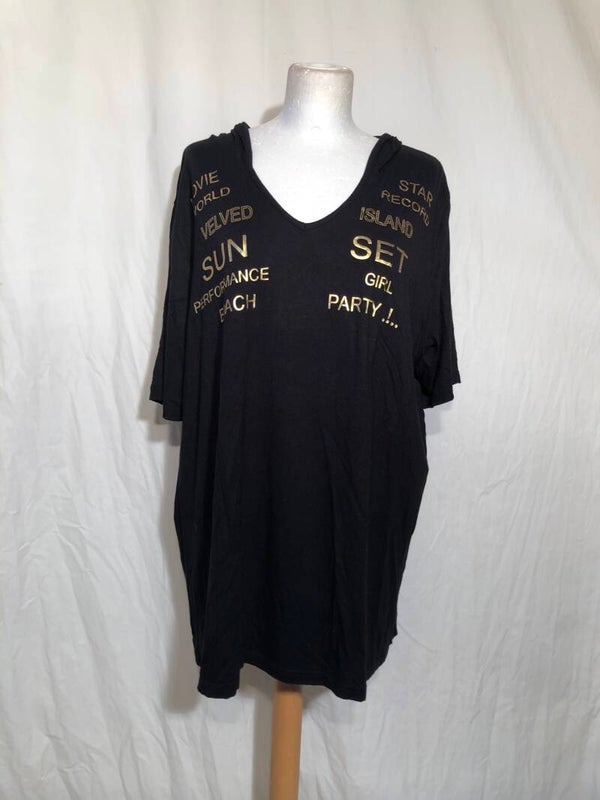 That’s Me by Jago zwart t-shirt met capuchon en gouden opdruk maat 50