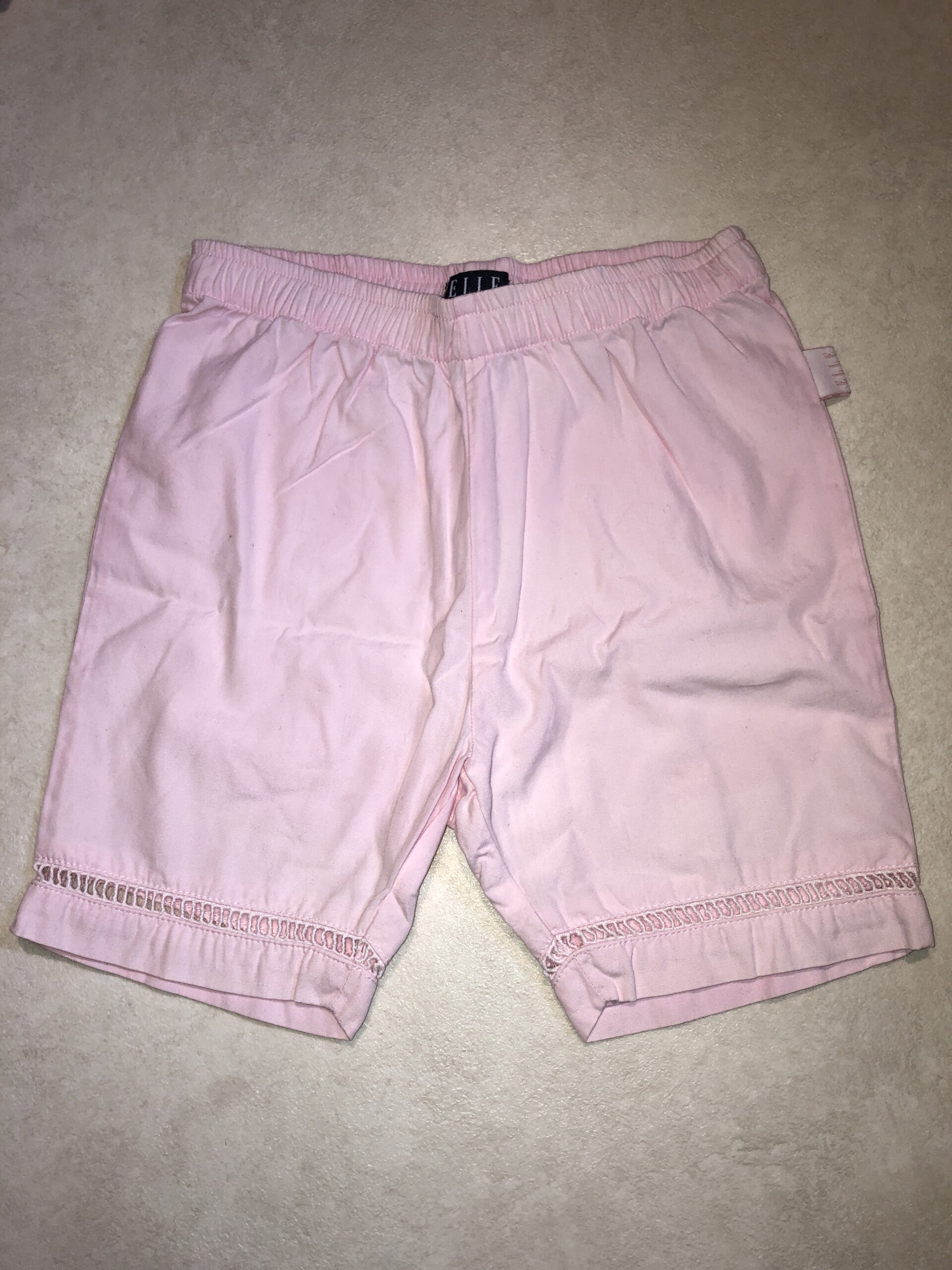 Elle roze zomerbroekje maat 56/62