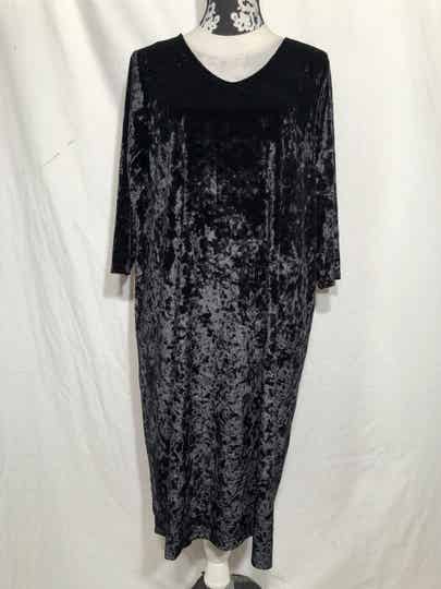 Yesta by X-two zwart velours jurk maat 44