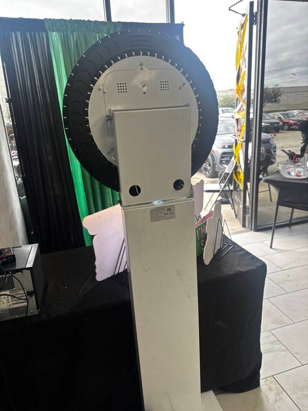 3-Hour Selfie Photo Booth Rental
