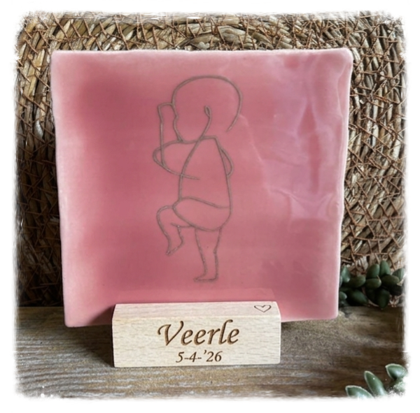 Tegeltje met Gravure