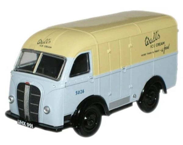 76AK003 Austin K8 Van  Walls Ice Cream