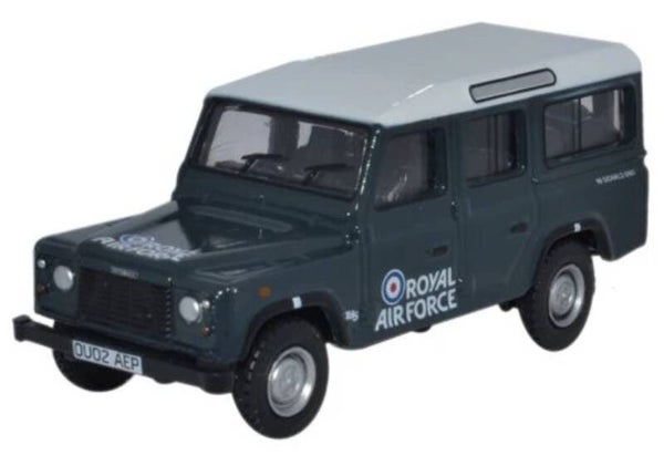 76DEF013 land Rover Defender RAF