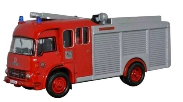 4144112 Before TK Fire Engine Welsh Fire Brigade